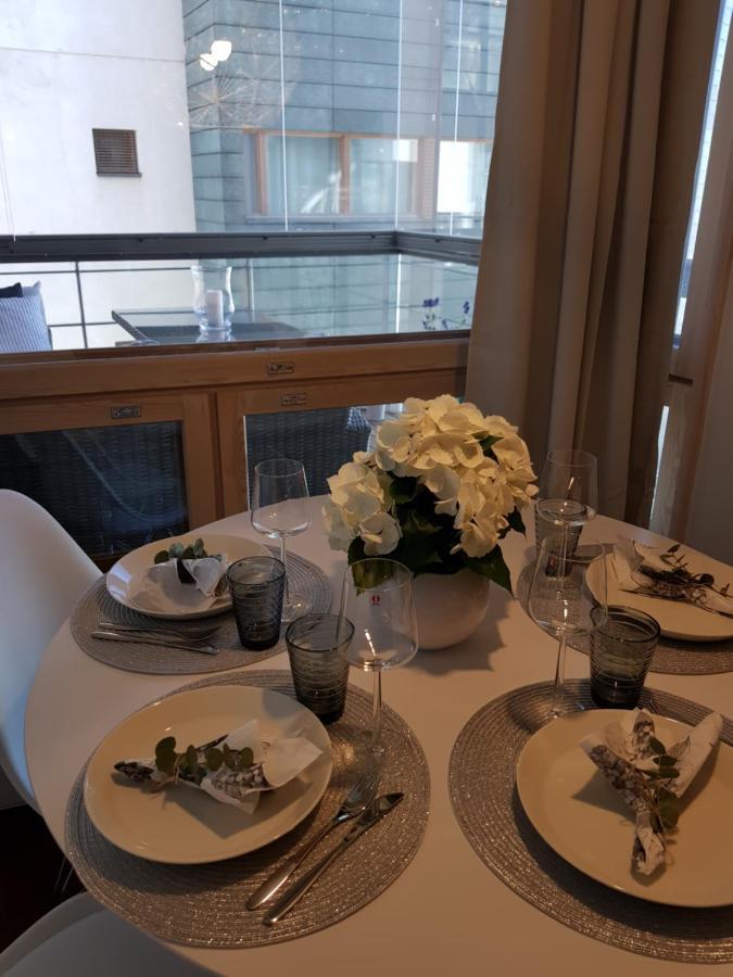 2Ndhomes Deluxe Kamppi Center Apartment With Sauna Helsinki Bagian luar foto