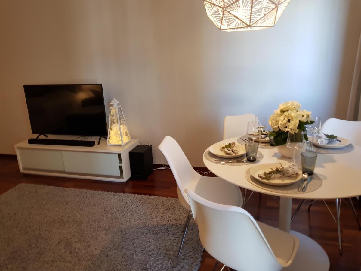 2Ndhomes Deluxe Kamppi Center Apartment With Sauna Helsinki Bagian luar foto